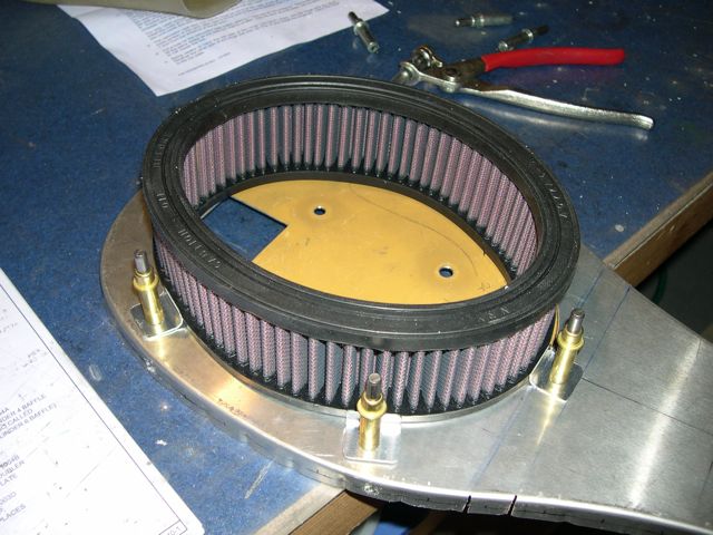 View of the filter & retainers
